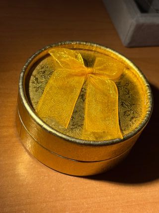 Pendientes flor perla y circonitas dorados