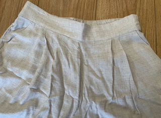 Pantalón corto short H&M beige estilo lino