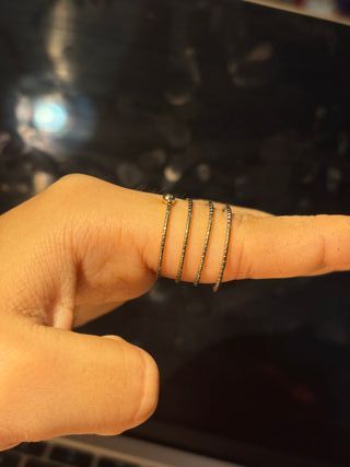 Anillo espiral ajustable dorado y plateado