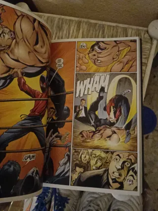 Libro comic Spiderman