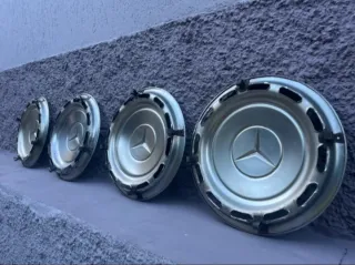 Tapacubos Mercedes años 50/60 metálicos 14 pulgada