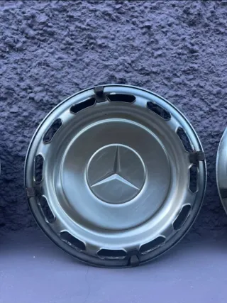 Tapacubos Mercedes años 50/60 metálicos 14 pulgada