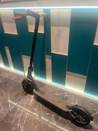 Patinete Eléctrico Xiaomi Essential