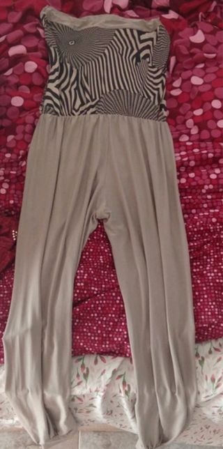 Mono estampado cebra beige y negro