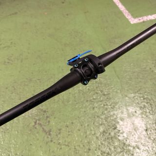 Manillar MTB Carbono Flat 720mm