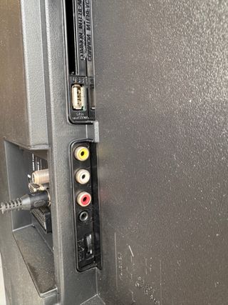 Panasonic TX-43E303E – TV LED 43” Full HD y Mando