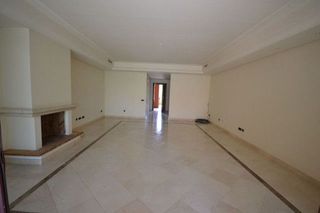 Casa pareada en alquiler en Nagüeles Alto en Marbella