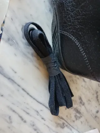 Scarpe alte imbottite nere nuove