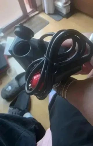 Inversor Coche 12V/24V a 220V + USB 200W