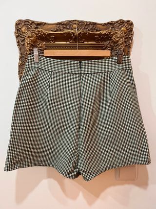 Saia-Calção Zara Xadrez Verde e Branco