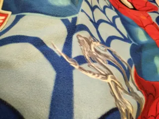 Manta polar infantil Spiderman