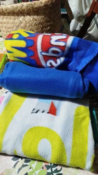 Manta polar infantil Spiderman