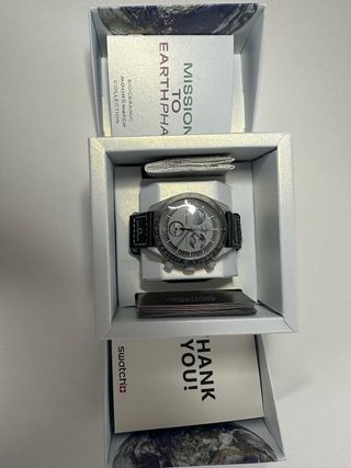 Swatch x Omega Mission to Earthphase