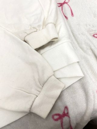 Sudadera Bershka básica blanca