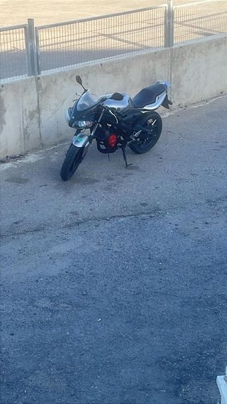 Yamaha TZR 80 Gris y Negra