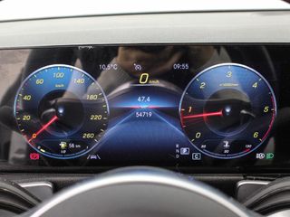 MERCEDES GLB 2.0 GLB 200 D DCT 150 5P