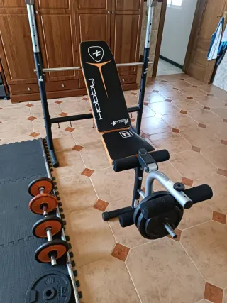 Equipo de gimnasio multifuncional