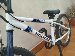 Bicicleta infantil Rockrider blanca