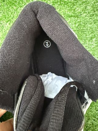 Zapatillas Grises y Doradas, talla 44 nuevas