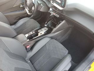 Peugeot 208 Eléctrico GT