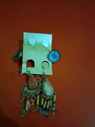 Conjunto de pendientes vintage y artesanales