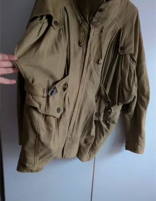 Chaqueta 3/4 Piel, color militar