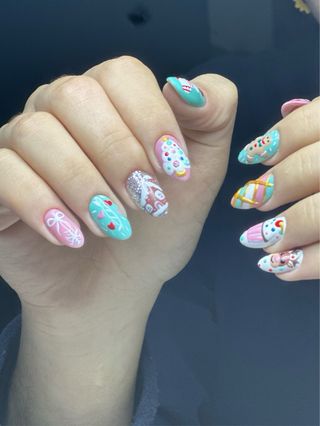 servicios de uñas a domicilio, manicura y pedicura