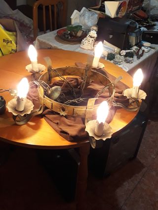 Lámpara forjada dorada 5 bombillas años 70