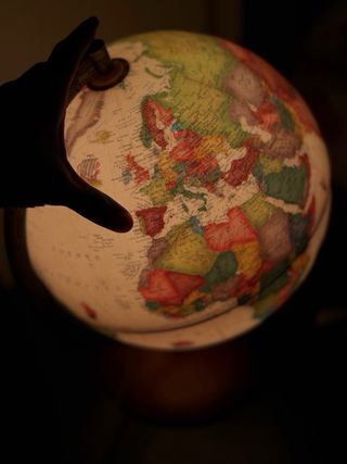 Globo terráqueo Atmósfera 20cm base madera