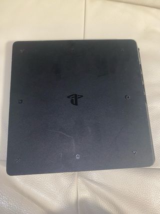 Consola PS4 Negra + Mando Rojo