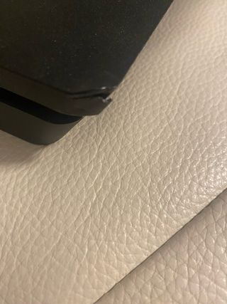 Consola PS4 Negra + Mando Rojo