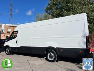IVECO Daily 3.0D 176CV 35S 18H A8 V 4100H2 16 M3