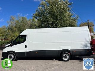 IVECO Daily 3.0D 176CV 35S 18H A8 V 4100H2 16 M3