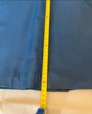 Chaquetón de piel azul amplias mangas