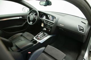 AUDI A5 Audi A5 Coupé 2.0 TDI 177 multitr S line edition