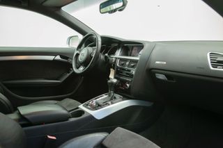 AUDI A5 Audi A5 Coupé 2.0 TDI 177 multitr S line edition