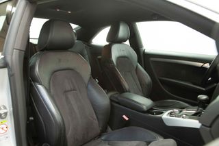 AUDI A5 Audi A5 Coupé 2.0 TDI 177 multitr S line edition