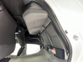 Toyota Yaris 1.5 120H Business Plus