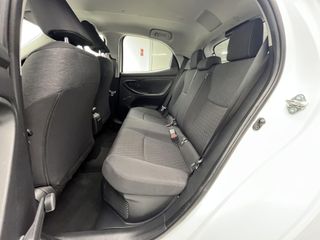 Toyota Yaris 1.5 120H Business Plus