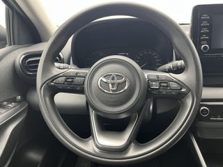 Toyota Yaris 1.5 120H Business Plus