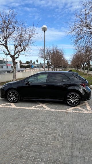 Toyota Corolla 140H Hybrid GR Sport 2025