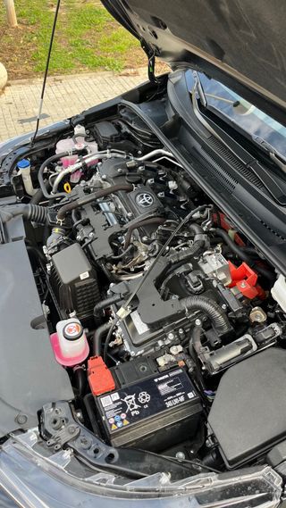 Toyota Corolla 140H Hybrid GR Sport 2025