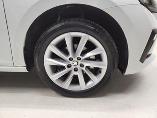 SKODA Scala 1.0 TSI Selection DSG 85kW 115cv