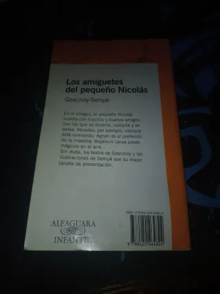 LOS AMIGUETES DEL PEQUEÑO NICOLAS (Spanish Edit...