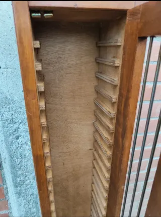 Mobiletto porta CD/DVD in legno