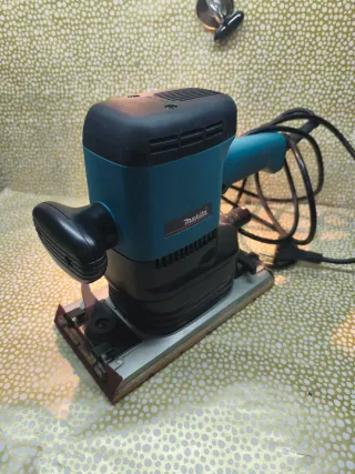 Lijadora Orbital Makita Mod.9046