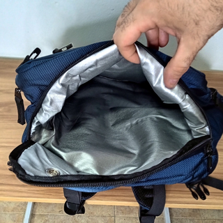 Mochila urbana impermeable azul - Nueva