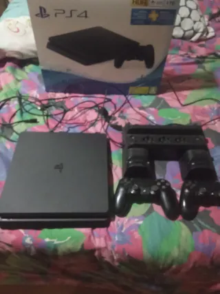 Consola PS4 (PlayStation 4) Negra