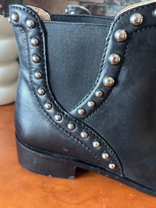 Botines Zara Piel Tachuelas Talla 40