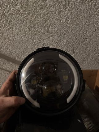 Faros delantero montero led